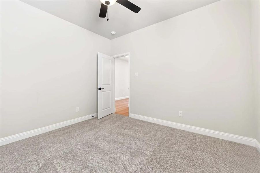 Spacious, unfurnished interior of a new home in Heartland, Heartland (Image 22).