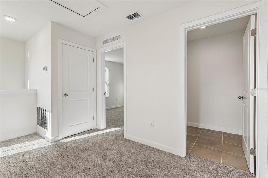 Spacious, unfurnished interior of a new home in Cyrene at Harmony, St. Cloud (Image 19).