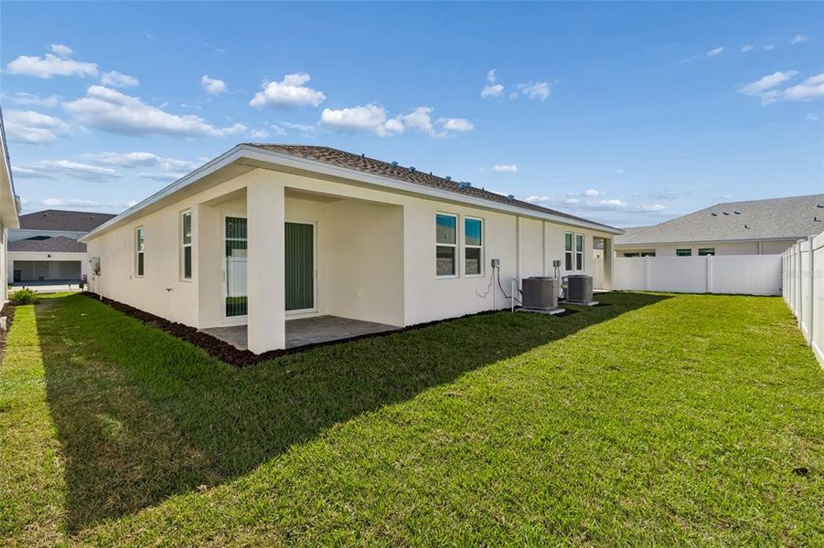 Exterior details and patio area of a home in SeaFlower, Bradenton (Image 2). Exterior details and patio area of a home in SeaFlower, Bradenton (Image 2).