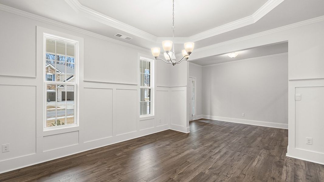 Representative unfurnished interior of a home built from the LYNNBROOK by D.R. Horton in Hamptons at Riverwood East, Dallas (Image 15).