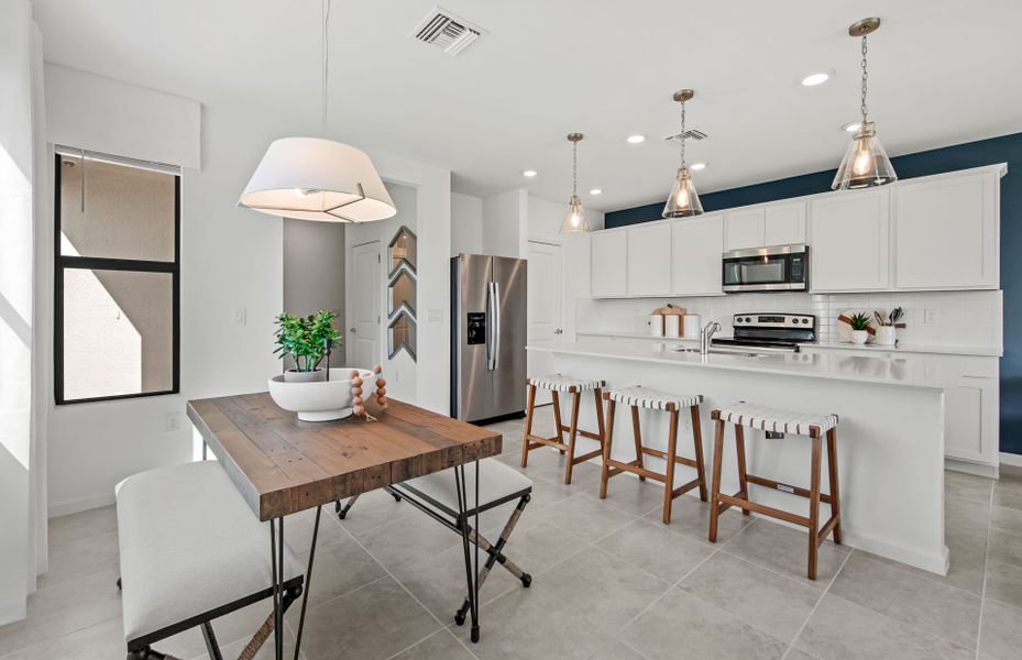 Kitchen and café area