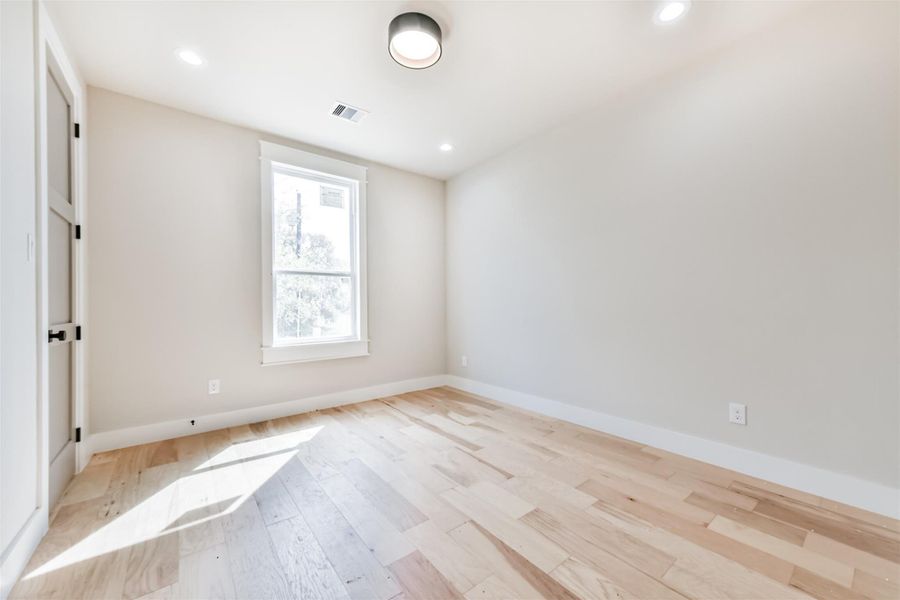 Spacious, unfurnished interior of a new home in , Angleton (Image 21). Spacious, unfurnished interior of a new home in , Angleton (Image 21).