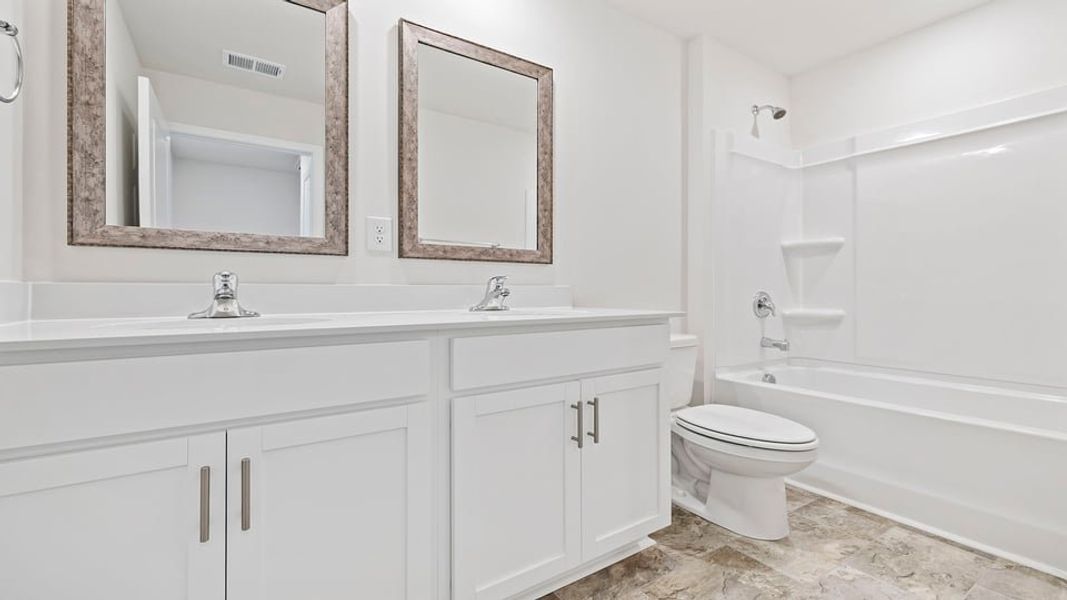 Furnished interior view inside a new home in Sage Grove, Lyman (Image 8).