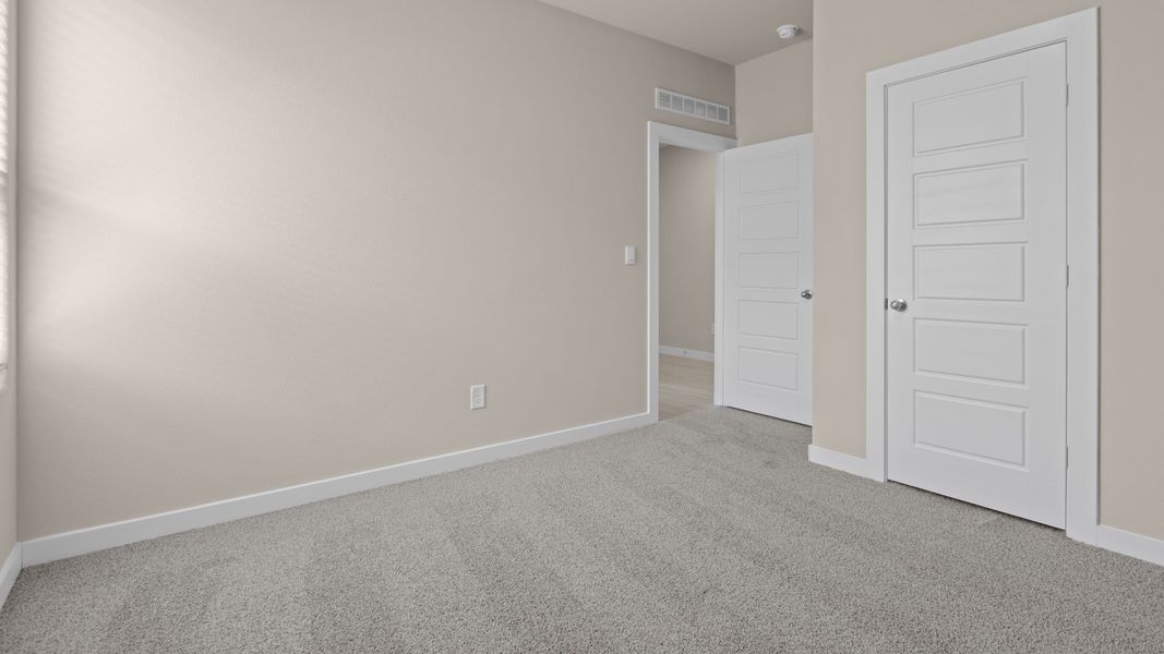 Representative unfurnished interior of a home built from the Cali by D.R. Horton in Legacy South, Midland (Image 21).