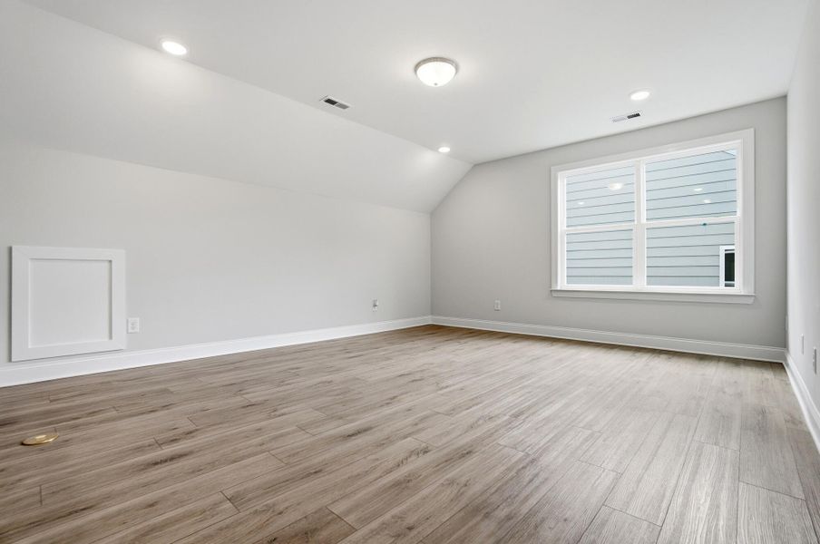 Spacious, unfurnished interior of a new home in Rone Creek, Waxhaw (Image 76).