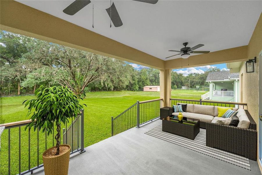 Exterior details and patio area of a home in , Dade City (Image 32).