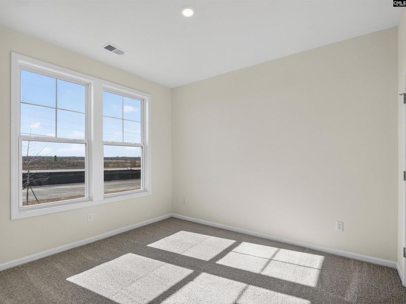 Spacious, unfurnished interior of a new home in Old Charleston Acres, Pelion (Image 17).