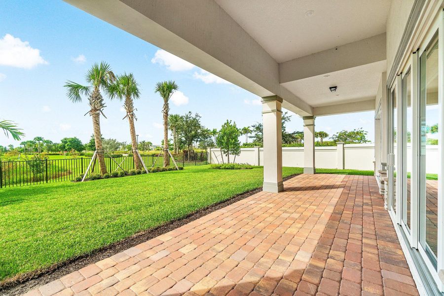 Exterior details and patio area of a home in , Palm Beach Gardens (Image 15).