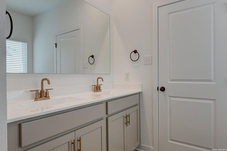 Close-up of interior finishes inside a home in Hennersby Hollow, San Antonio (Image 13). Close-up of interior finishes inside a home in Hennersby Hollow, San Antonio (Image 13).