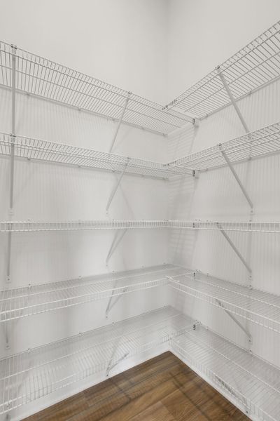 Spacious, unfurnished interior of a new home in Echo Park, Suwanee (Image 20).