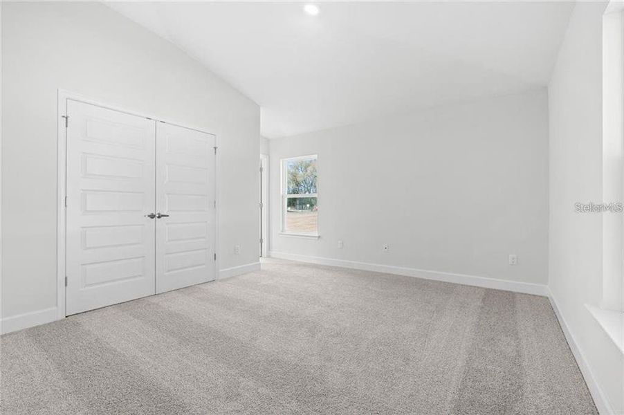 Spacious, unfurnished interior of a new home in , Palm Coast (Image 10).