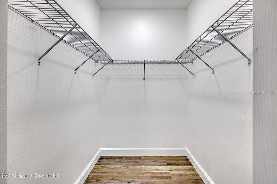 Spacious, unfurnished interior of a new home in , Palm Bay (Image 19).
