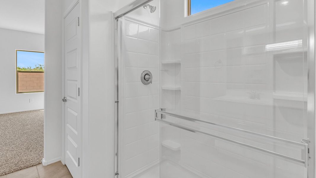 Image 50 representing the Pearl by D.R. Horton in Saguaro Bloom, Marana, AZ.