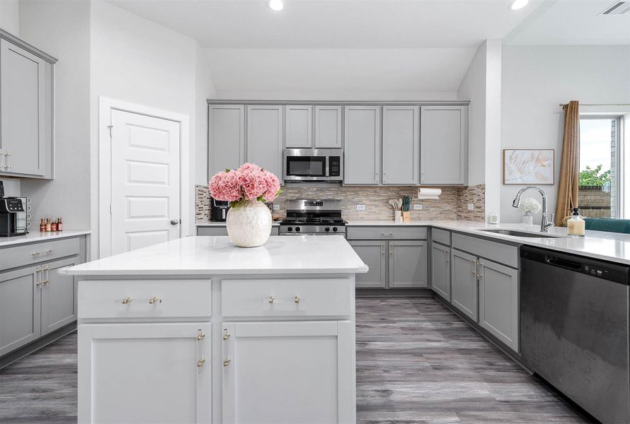 Furnished interior view inside a new home in , Beasley (Image 20).