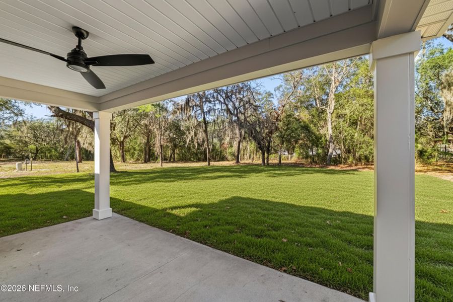 Exterior details and patio area of a home in , Middleburg (Image 27).
