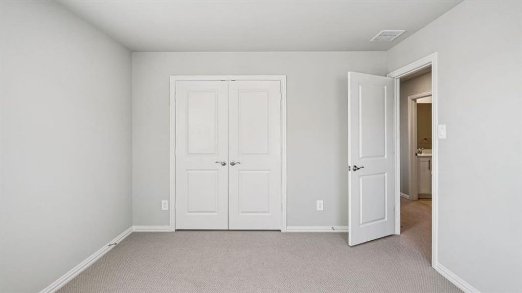 Photo is not of the actual home, but is an inspirational photo of builder’s model home and may depict options, furnishings, and/or decorator features that are not included.