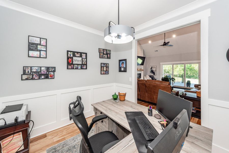 Furnished interior view inside a new home in , Charleston (Image 11).