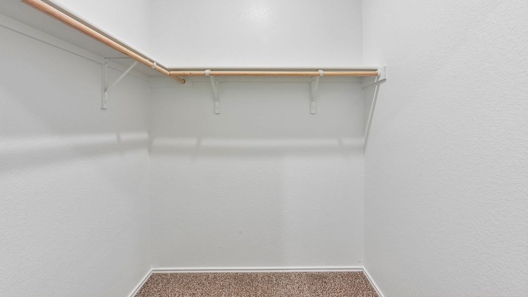 Spacious, unfurnished interior of a new home in Wayside, Uhland (Image 31).
