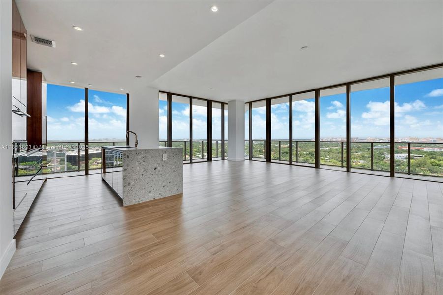 Spacious, unfurnished interior of a new home in Mr. C Residences, Miami (Image 16).