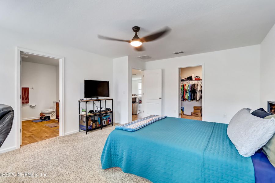 Furnished interior view inside a new home in Copes Landing, Jacksonville (Image 5).