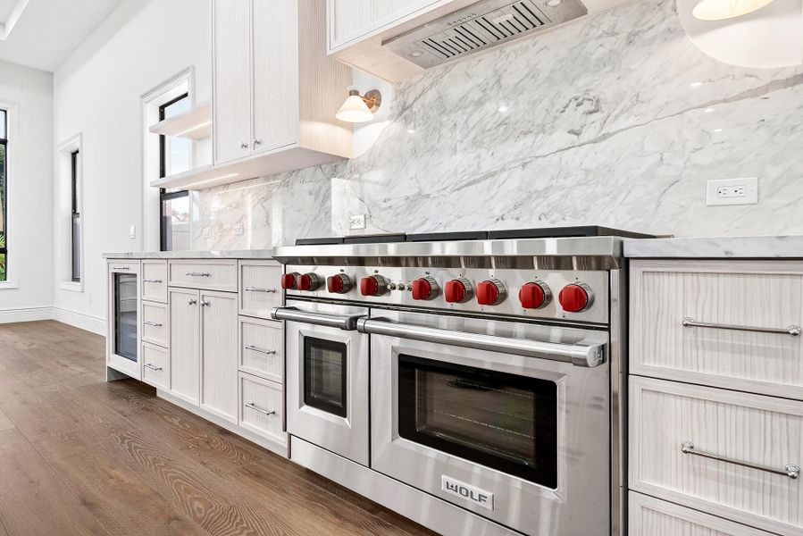 109-ARLINGTON-PL-33405-006