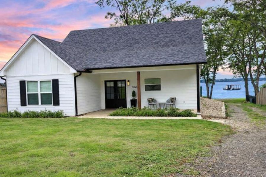 Exterior details and patio area of a home in , Flint (Image 29).