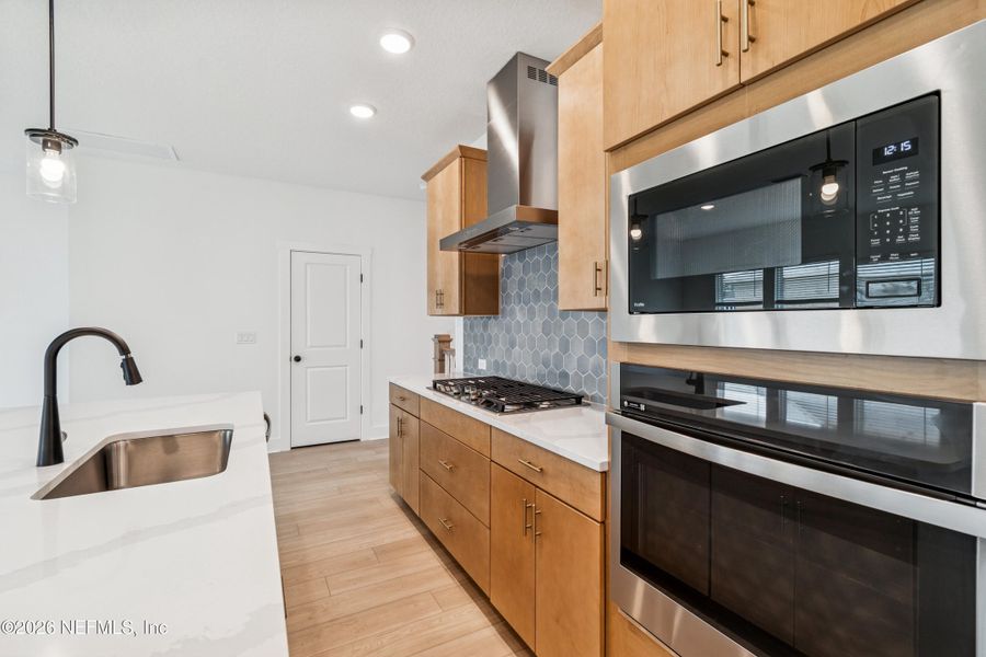 Furnished interior view inside a new home in Kettering at eTown - Traditional Collection, Jacksonville (Image 7).