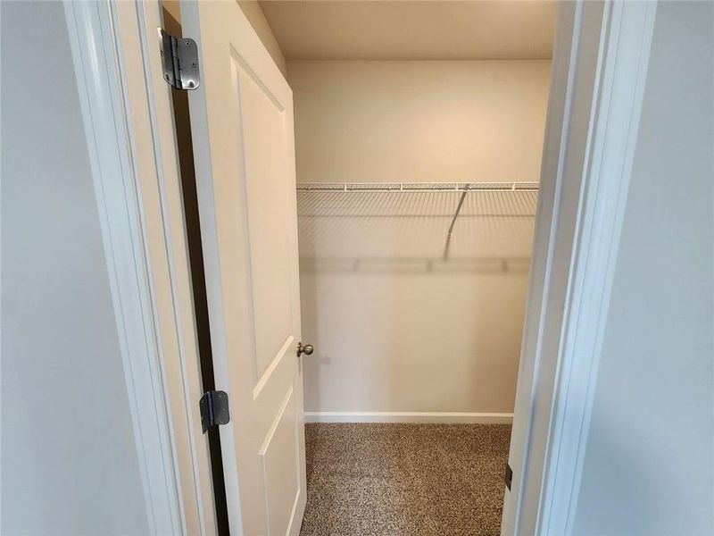 Spacious, unfurnished interior of a new home in The Oaks at Dawson, Dawsonville (Image 60). Spacious, unfurnished interior of a new home in The Oaks at Dawson, Dawsonville (Image 60).