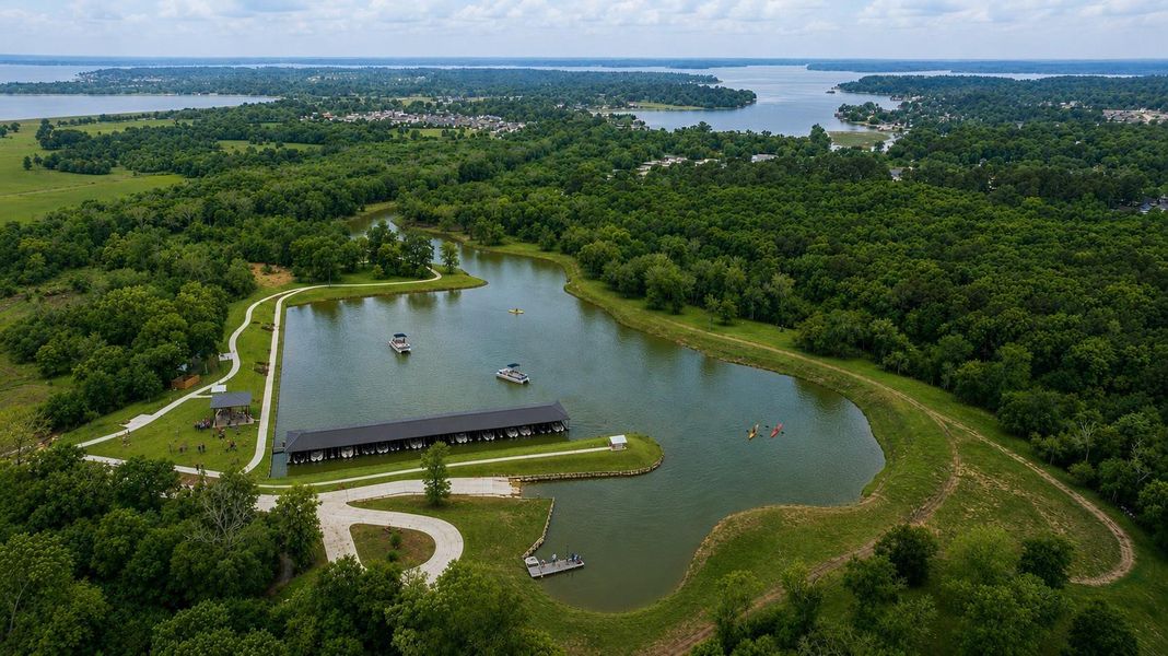 A standout Chambers Creek amenity, the private marina and boat launch make enjoying Lake Conroe easy.
