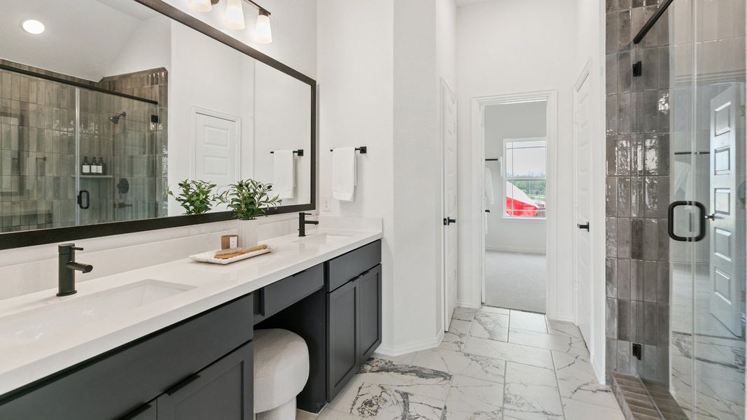 Representative furnished interior of a home built from the Mimosa by DRB Homes in Brookewater, Rosenberg (Image 21).