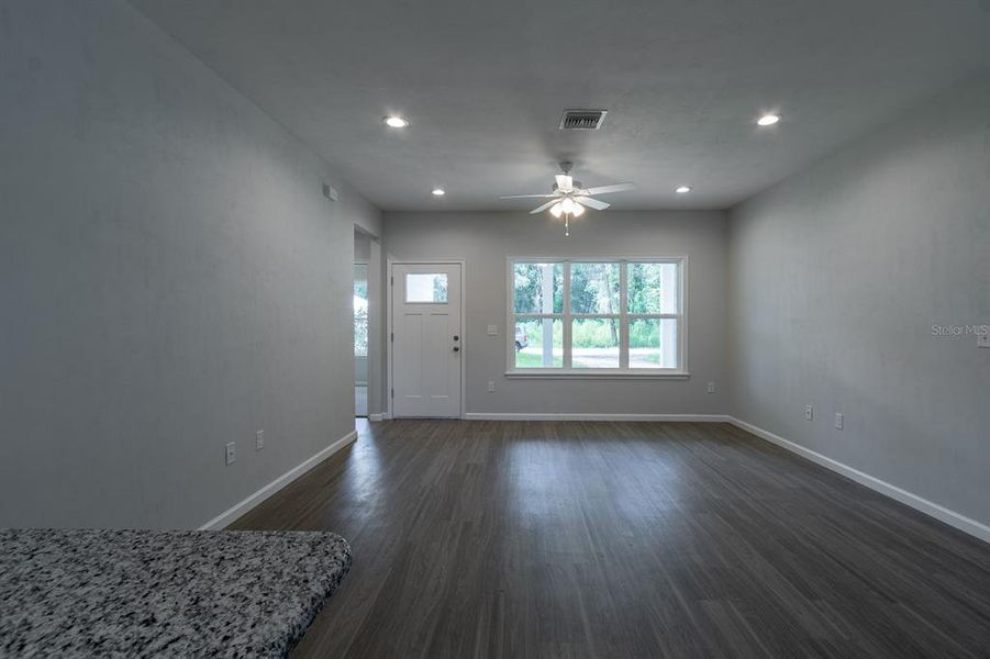 Spacious, unfurnished interior of a new home in , Trenton (Image 18).