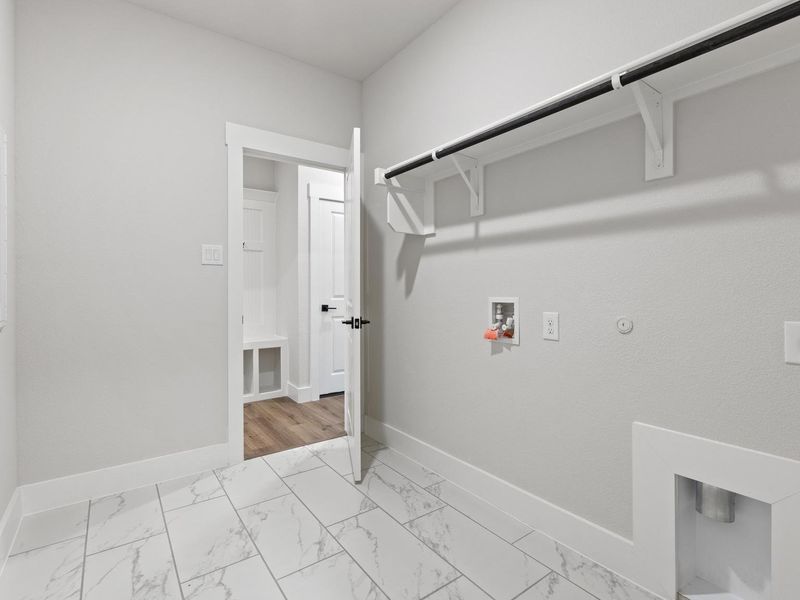 Spacious, unfurnished interior of a new home in Waverly Estates, Josephine (Image 21). Spacious, unfurnished interior of a new home in Waverly Estates, Josephine (Image 21).