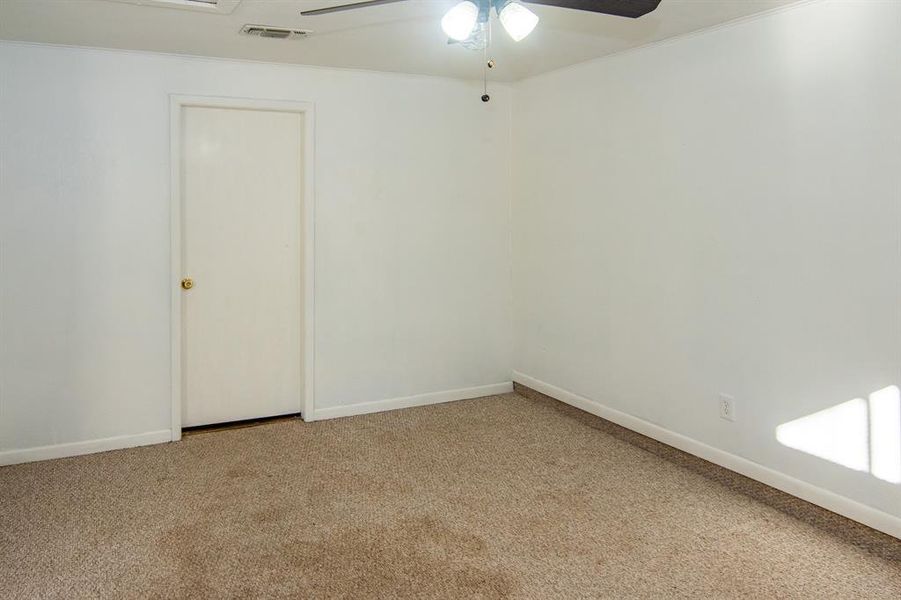 Spacious, unfurnished interior of a new home in , Brownwood (Image 8). Spacious, unfurnished interior of a new home in , Brownwood (Image 8).