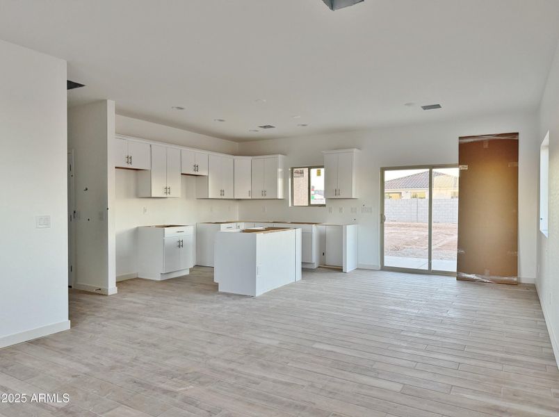 Island kitchen Island kitchen
