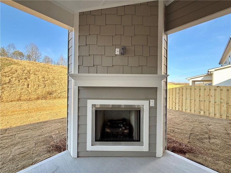 Exterior details and patio area of a home in Ponderosa Farms Manor, Gainesville (Image 3).