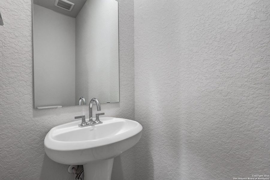 Close-up of interior finishes inside a home in Park Place, New Braunfels (Image 14). Close-up of interior finishes inside a home in Park Place, New Braunfels (Image 14).