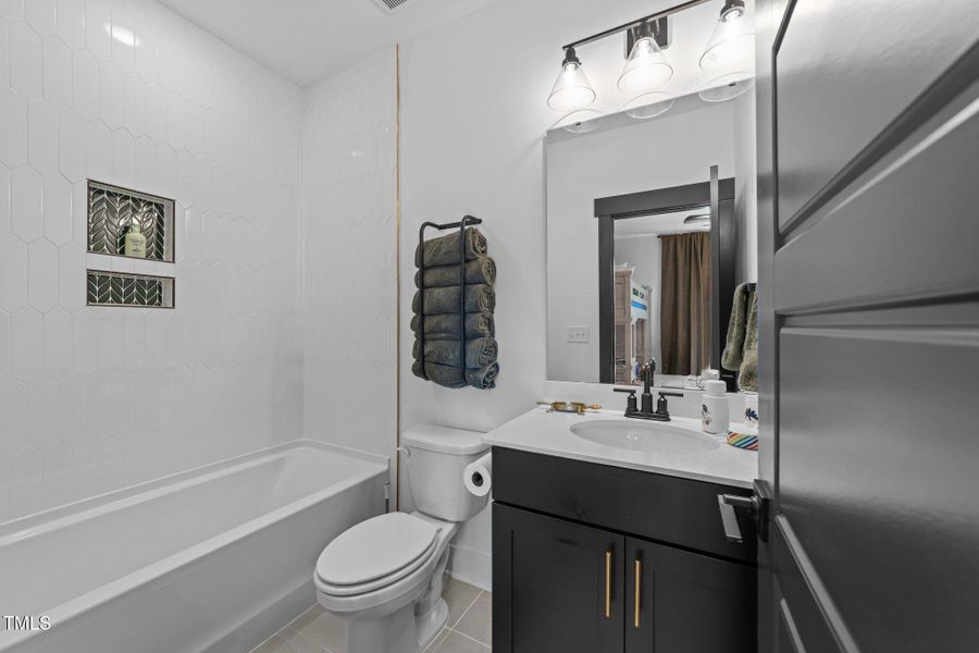 25-web-or-mls-3D5A8246