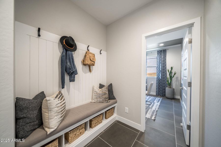 7921 E. Raleigh Avenue 7921 E. Raleigh Avenue