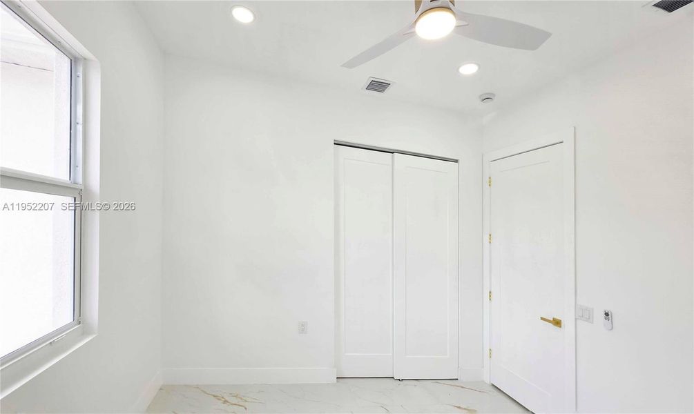 Spacious, unfurnished interior of a new home in , Clewiston (Image 27). Spacious, unfurnished interior of a new home in , Clewiston (Image 27).