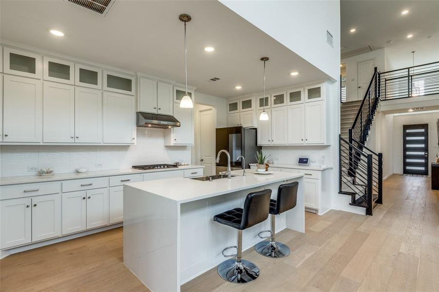 Furnished interior view inside a new home in Lilyana - 50s, Celina (Image 17).