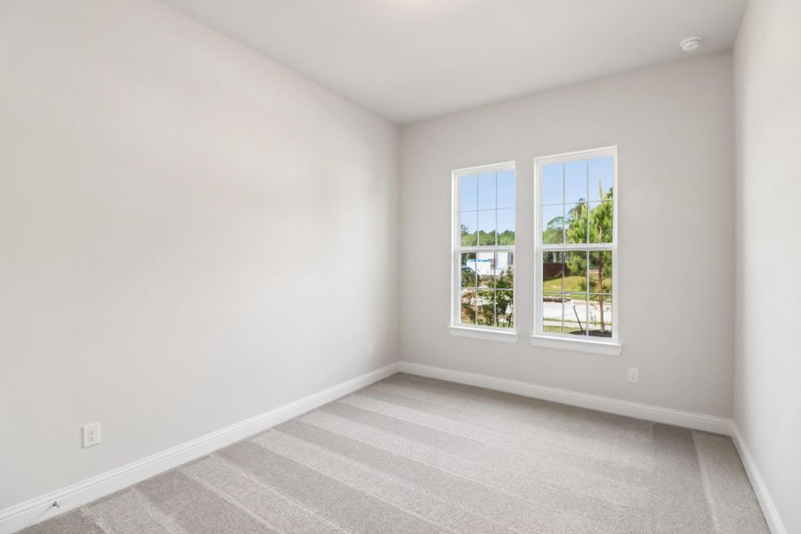 Spacious, unfurnished interior of a new home in Woodhavyn 60', Magnolia (Image 18).