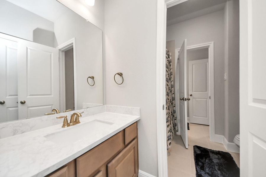 Furnished interior view inside a new home in Sienna 70', Missouri City (Image 17). Furnished interior view inside a new home in Sienna 70', Missouri City (Image 17).