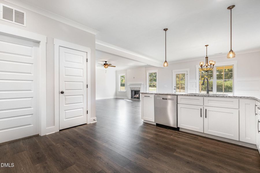 015_img_5420-edit_300