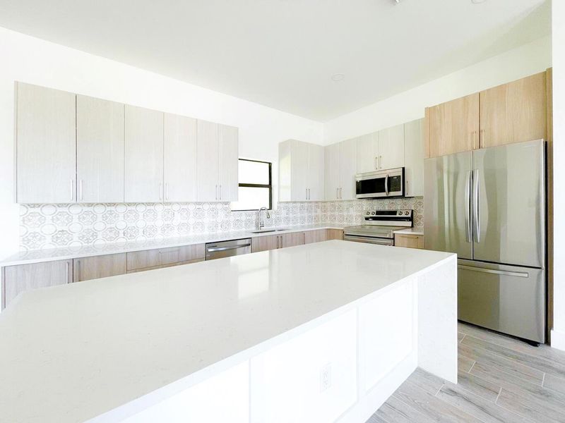 Furnished interior view inside a new home in , Port Charlotte (Image 4).