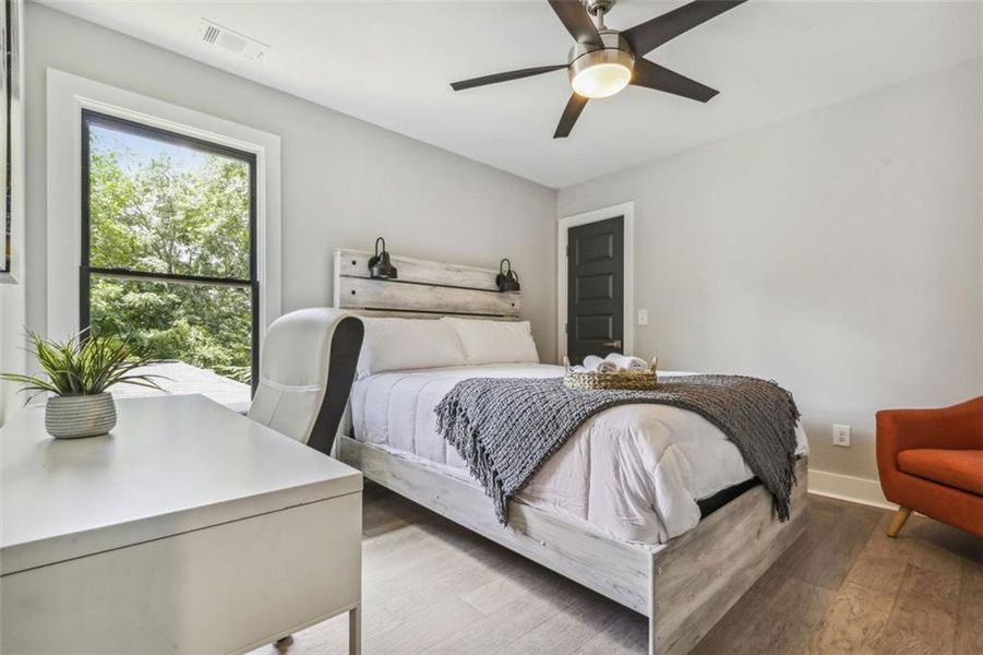 Furnished interior view inside a new home in , Atlanta (Image 16). Furnished interior view inside a new home in , Atlanta (Image 16).