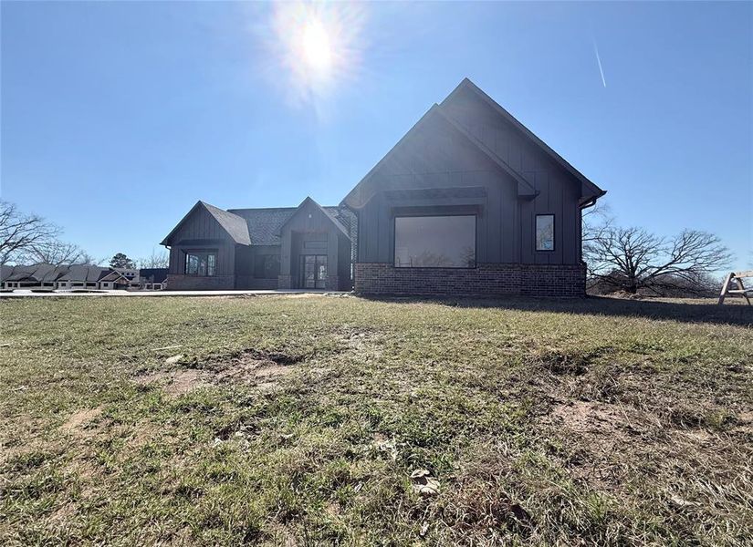 Image 12 of a home in .