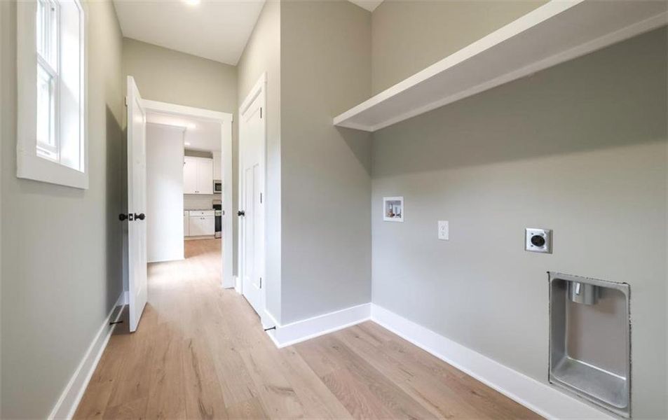 Spacious, unfurnished interior of a new home in , Bremen (Image 21).