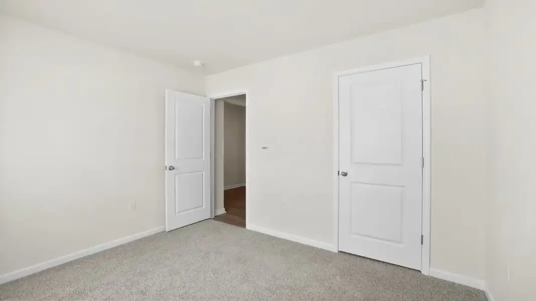 Spacious, unfurnished interior of a new home in Gibson Grove, Laurens (Image 15).