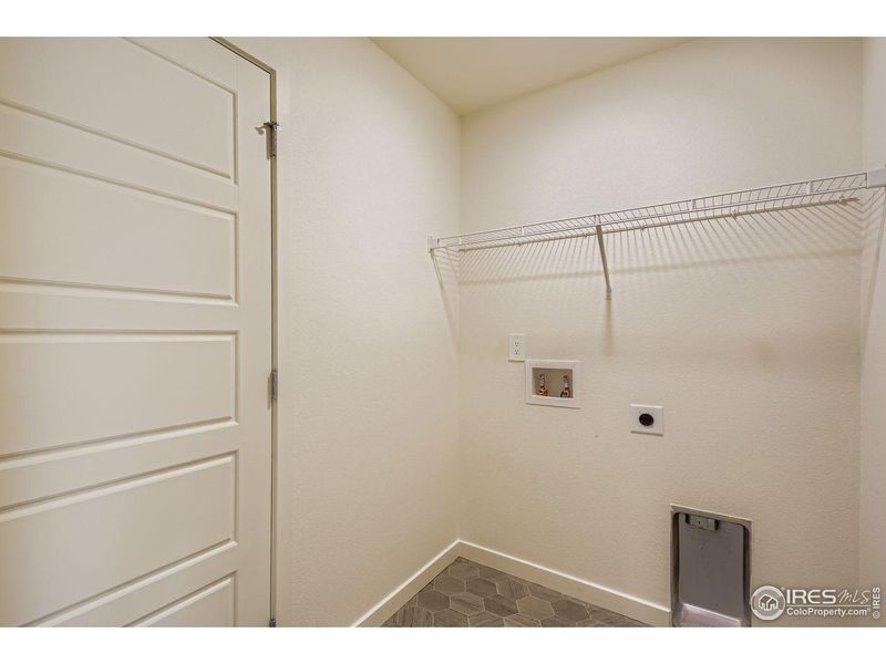 Spacious, unfurnished interior of a new home in , Johnstown (Image 25).