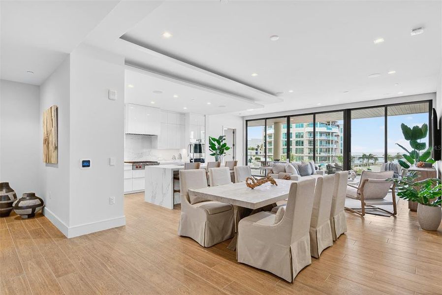 Furnished interior view inside a new home in , Longboat Key (Image 9).